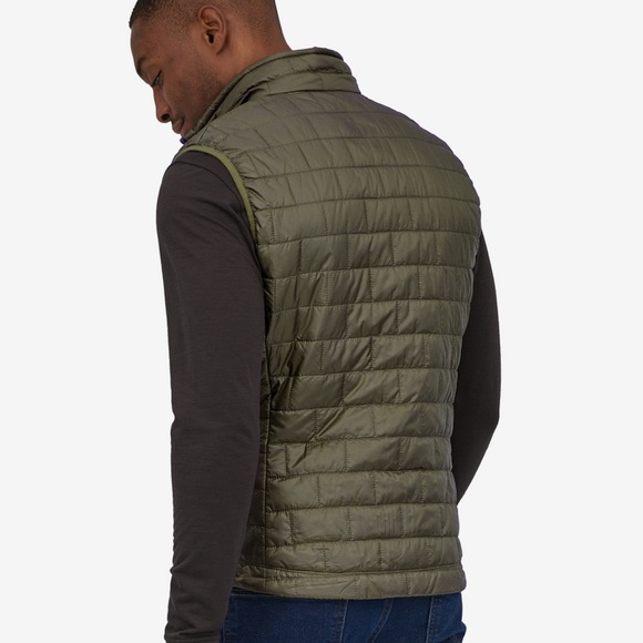 New - Men's Patagonia new Nano Puff Vest - Picture 4 of 5